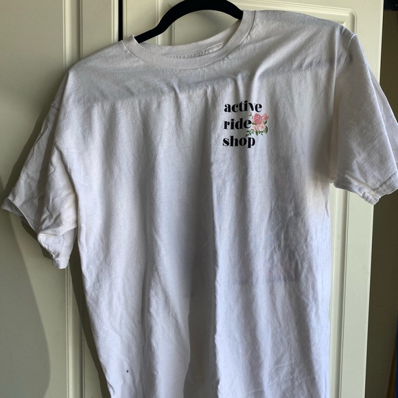 Active Ride Shop T-shirt - Picture 1 of 2